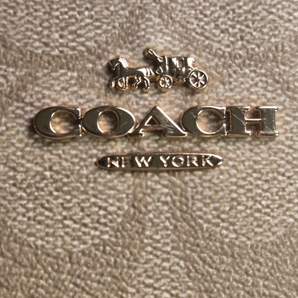 Coach Signature File Bag Crossbody Beige Cream Canvas Leather Gold Logo F29210